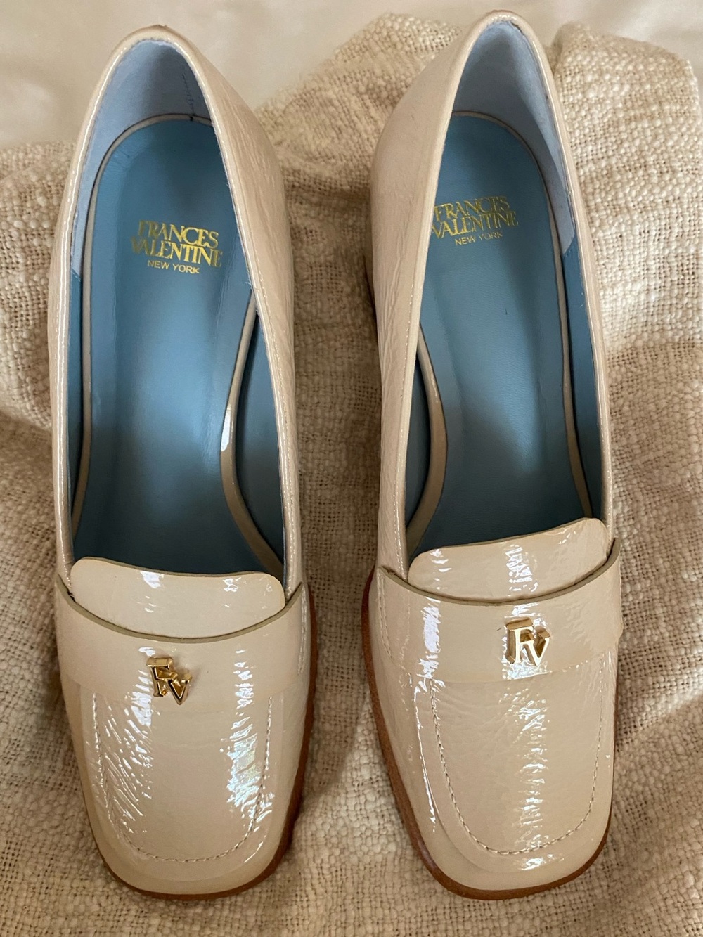New Frances Valentine Twiggy Loafer Crinkle Soft Patent Leather Creamy Taupe 6.5